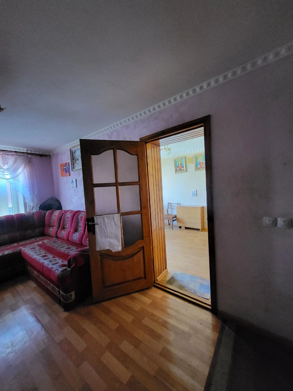 Apartment for sale, 2 rooms, brick, middle floor