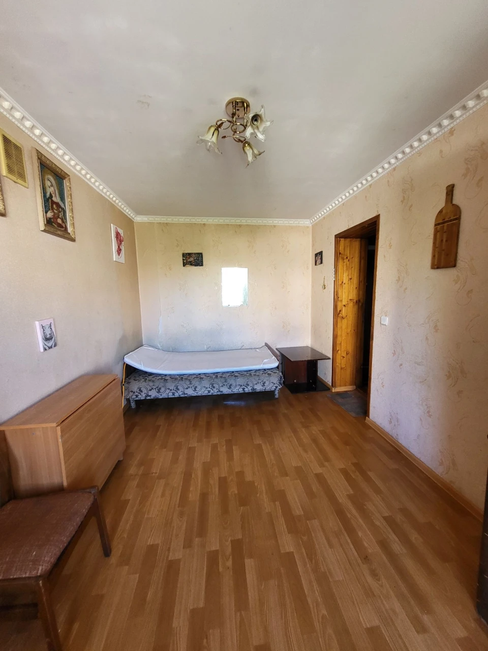 Apartment for sale, 2 rooms, brick, middle floor