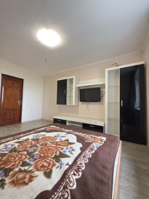 Sale of 2 rooms in dormitory, Kremenchyska Street