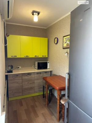 Room for Sale in Шевchenkivsky District