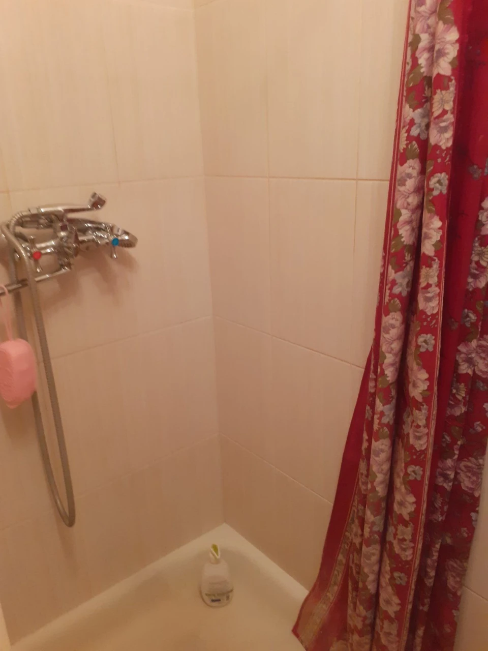Room for sale !!