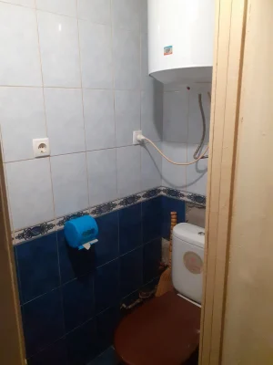 Room for sale !!