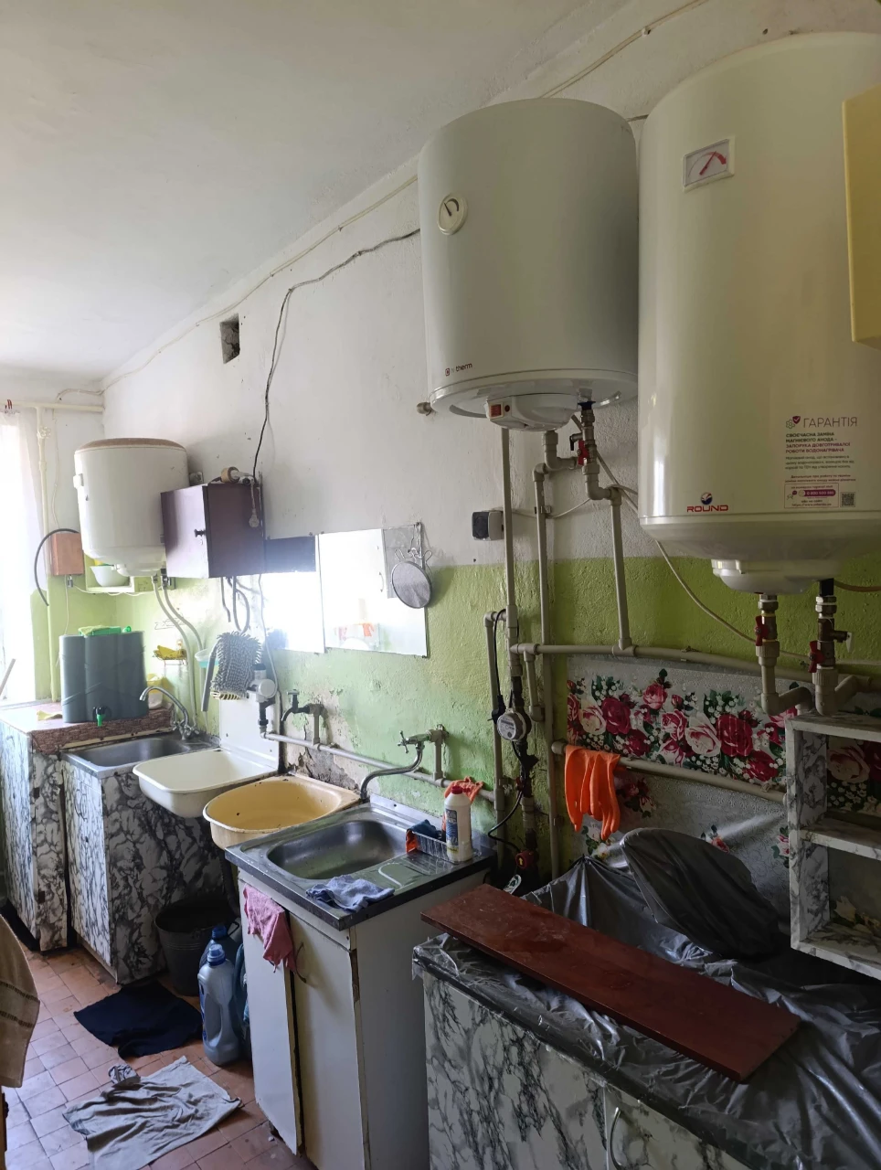 Продається кімната в гуртожитку від власника
