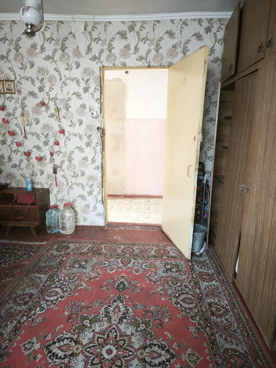 Продаю 2 кімнати. Гуртожиток. Ліски