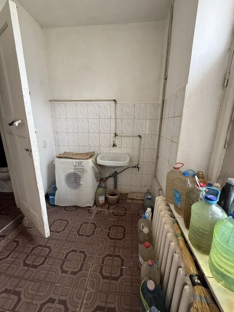 For Sale: Room, Gongadze Street
