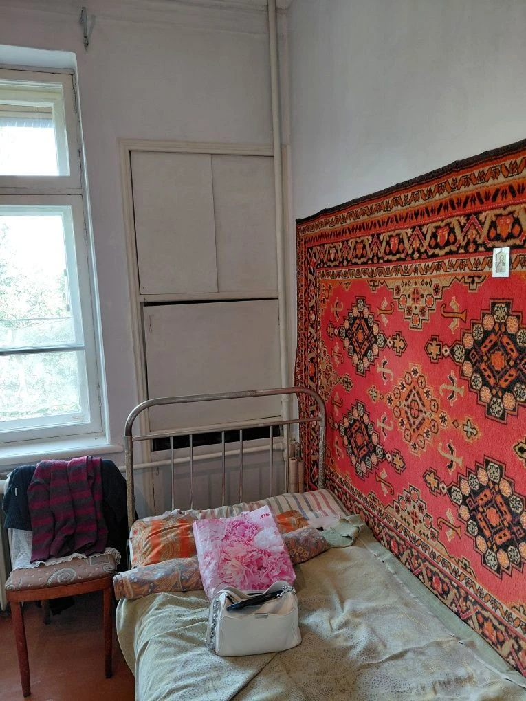 2к.комуналка.Ул.Адмиральская,11000т