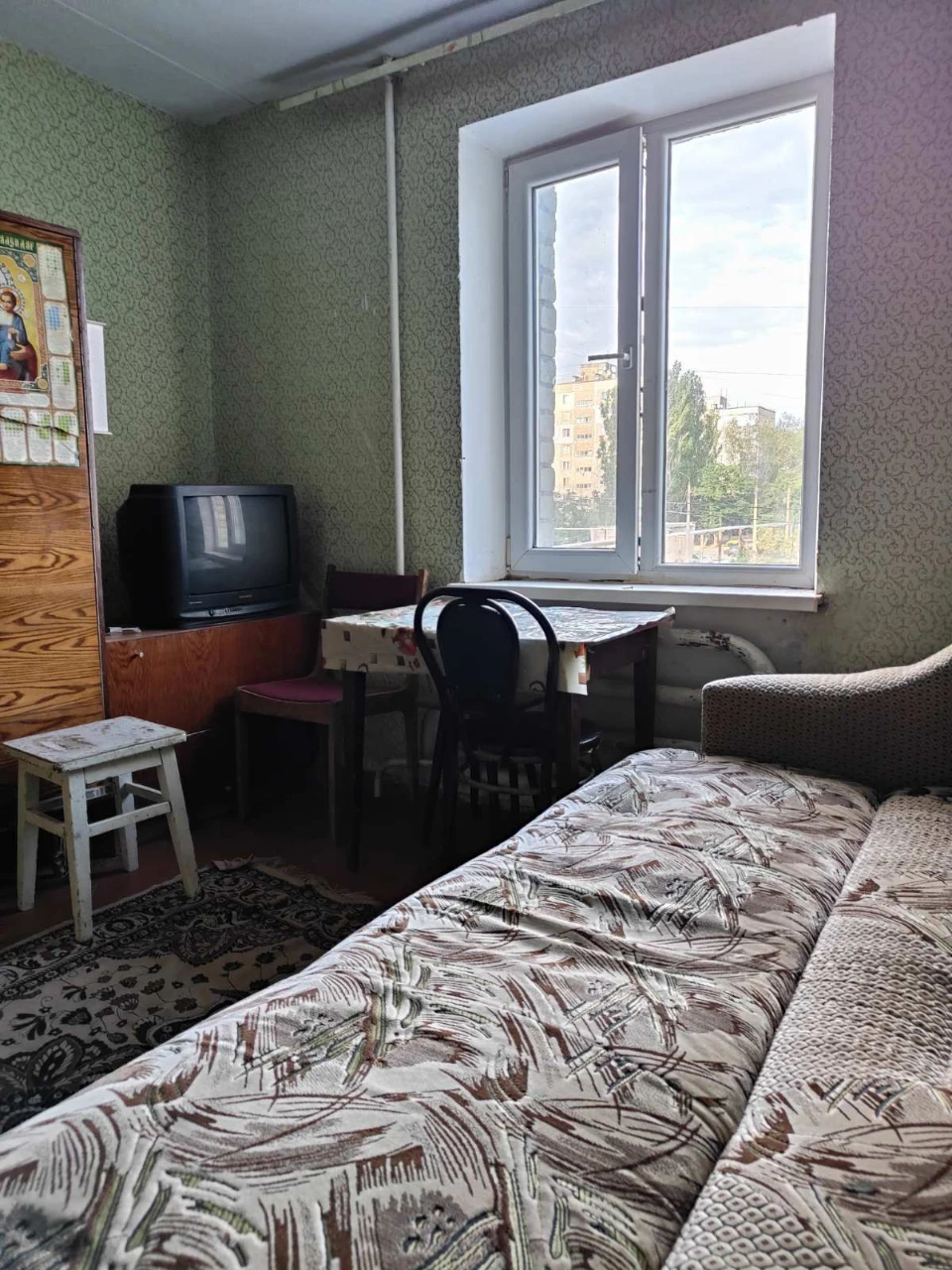 Продаю кімнату в гуртожитку, Айвазовського