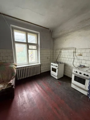 Продається кімната в гуртожитку на вул. Гонгадзе (Мореходна)