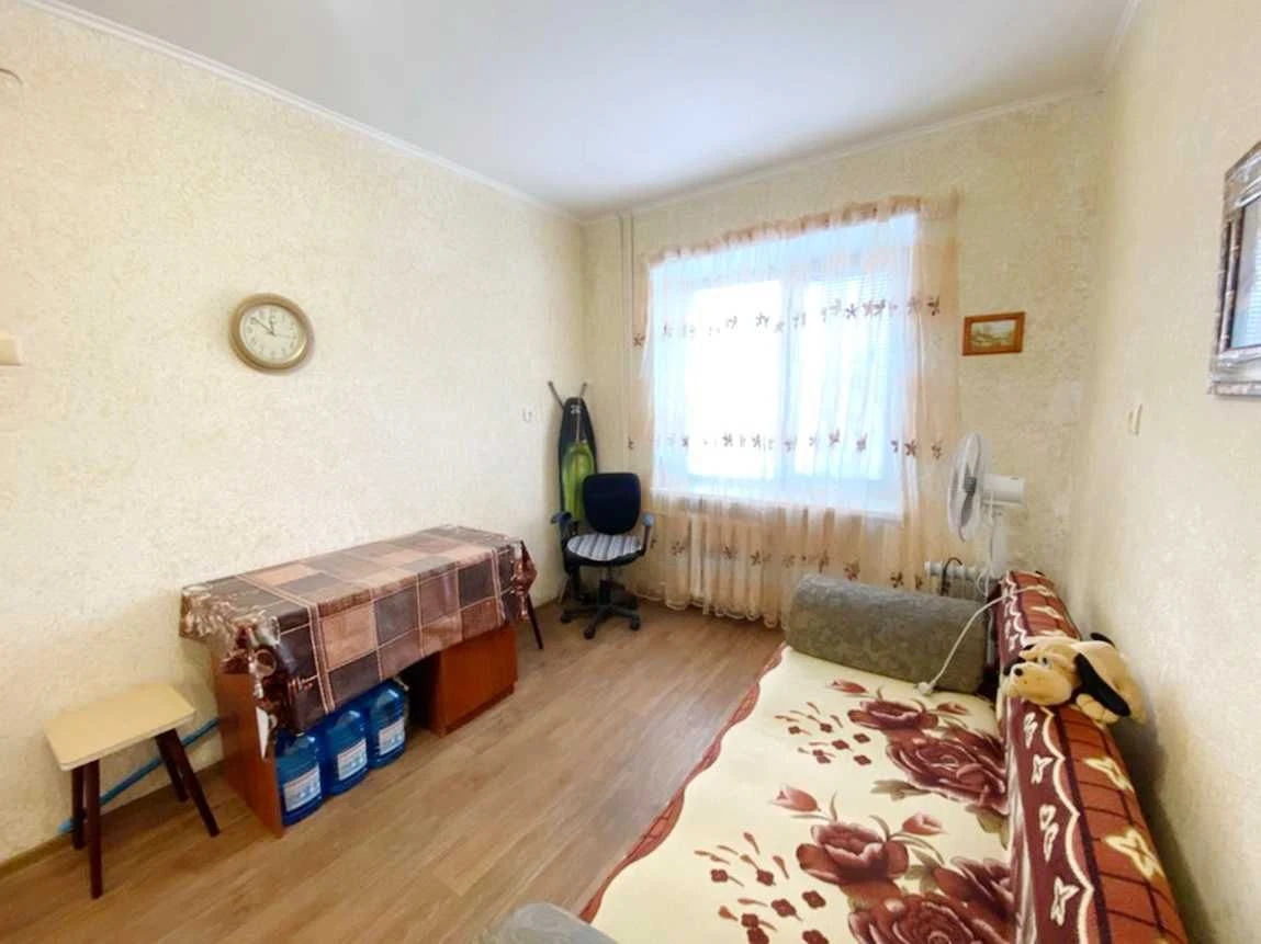 Продаю кімнату в гуртожитку на Київській,район Ліски. Без ко