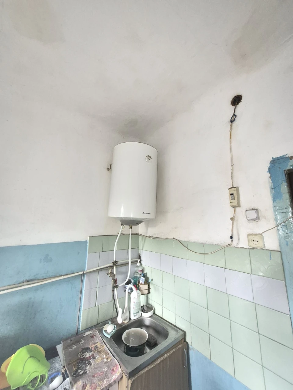 Room in Dormitory, Street Mira, Kolos
