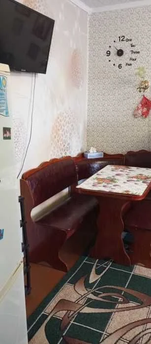 Sale of privatized room in the Shipyard District