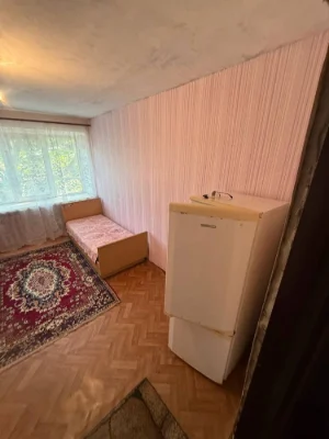 Продається приватизована кімната в гуртожитку на Николаївській