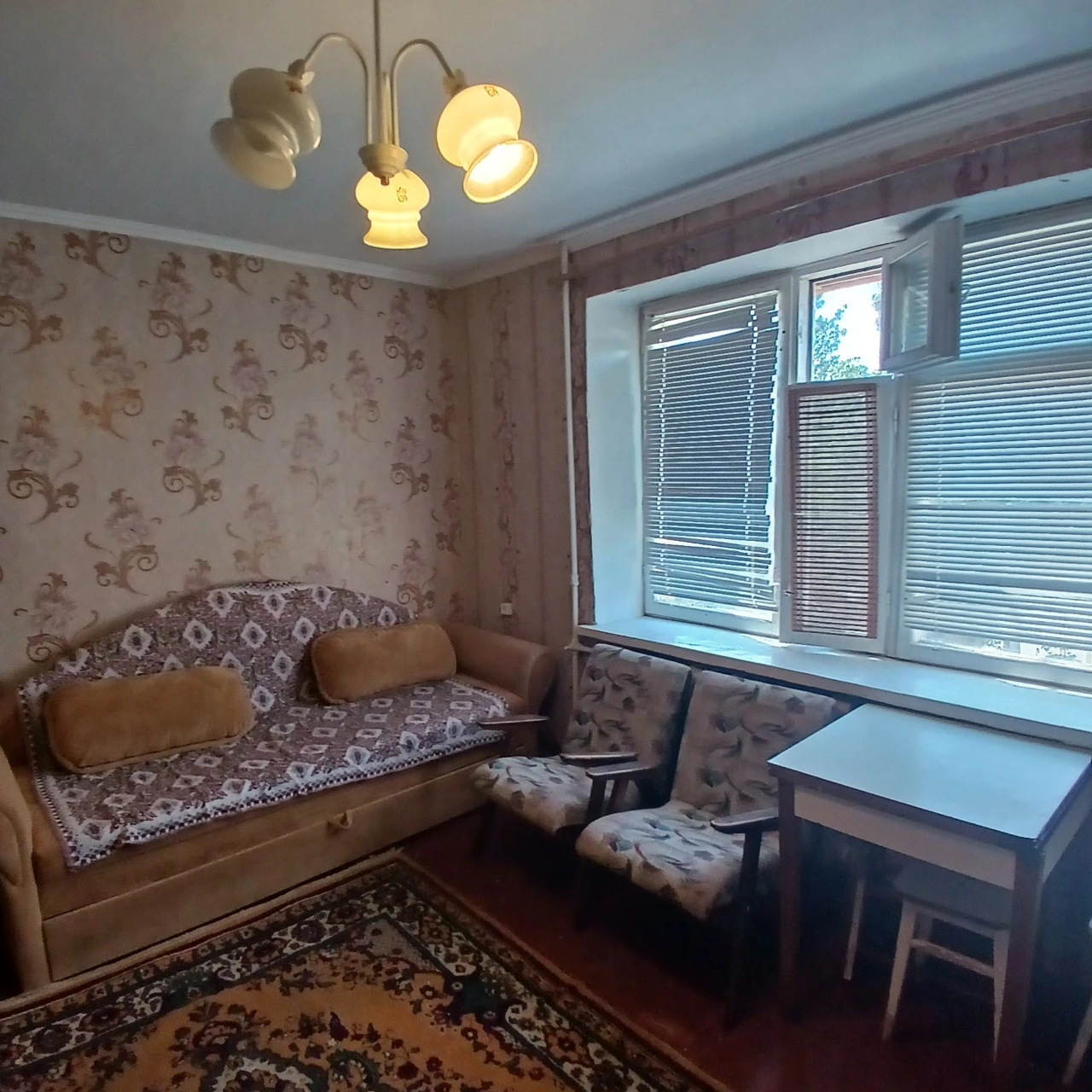 Selling 2 rooms in a dormitory in Lisk, Kurortna