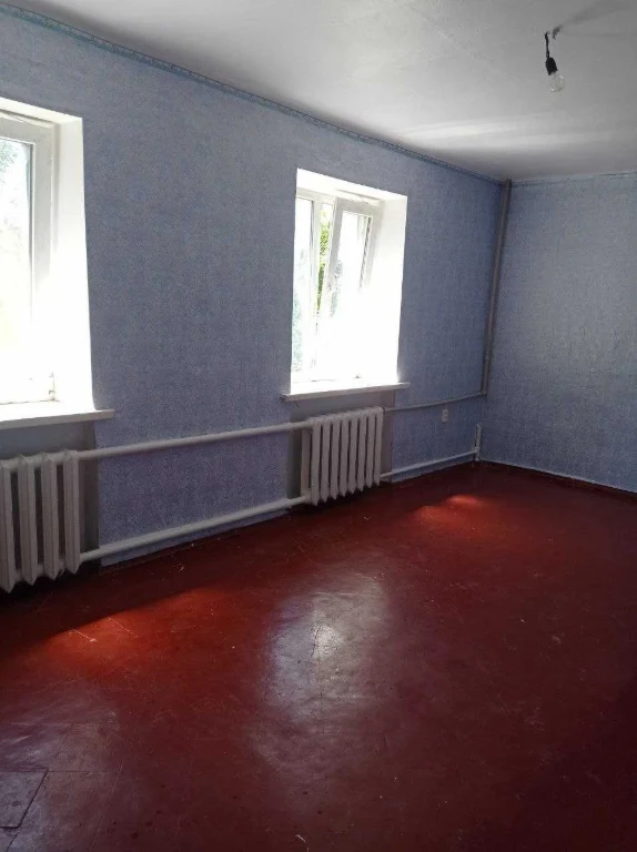 Продається велика кімната 17кв.м. в гуртожитку, пр. Миру / К