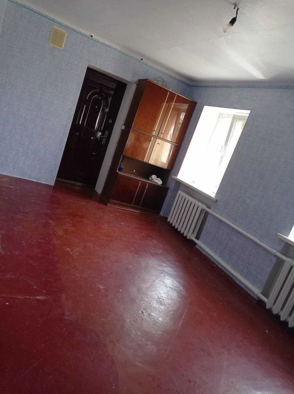 For Sale: Large Room 17 sq.m. in Dormitory, Mira Ave / K