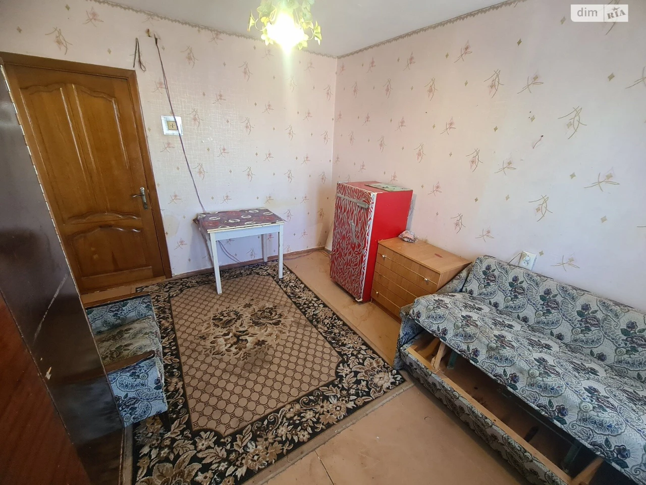 Sale of Room in Dormitory