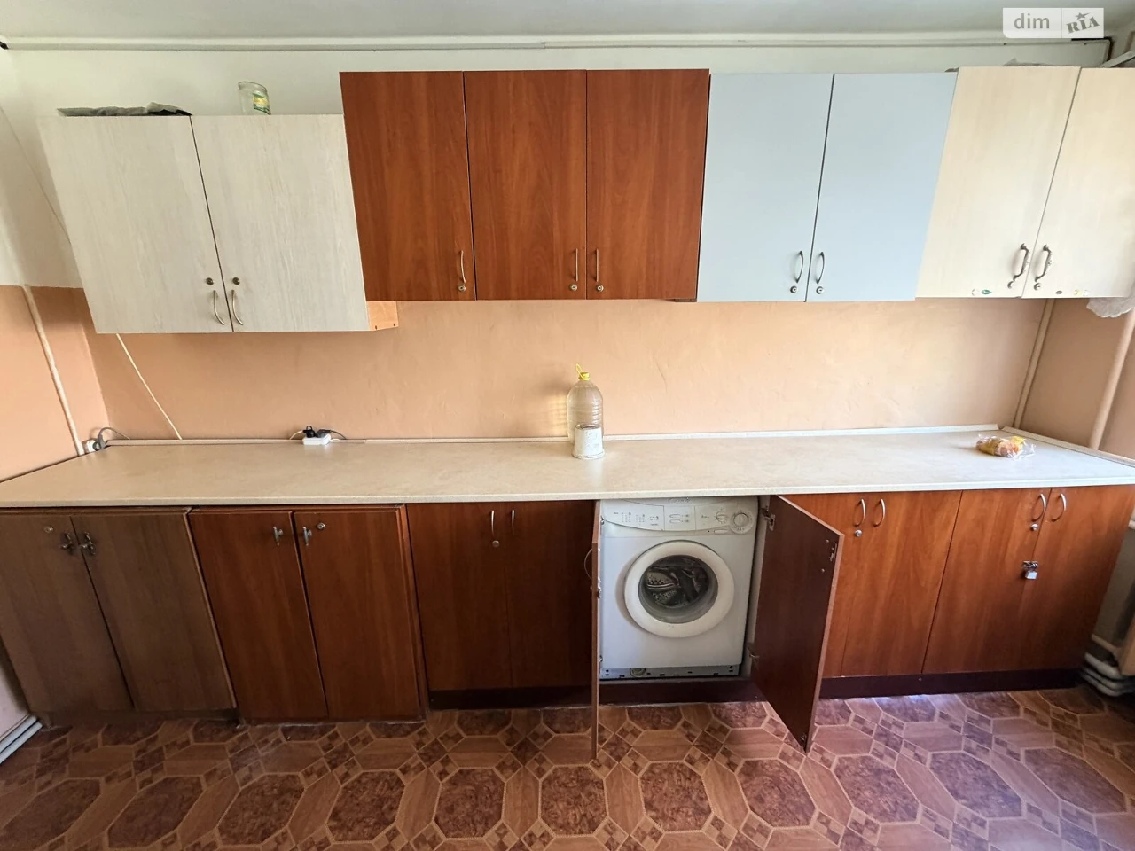 Sale of Room in Dormitory