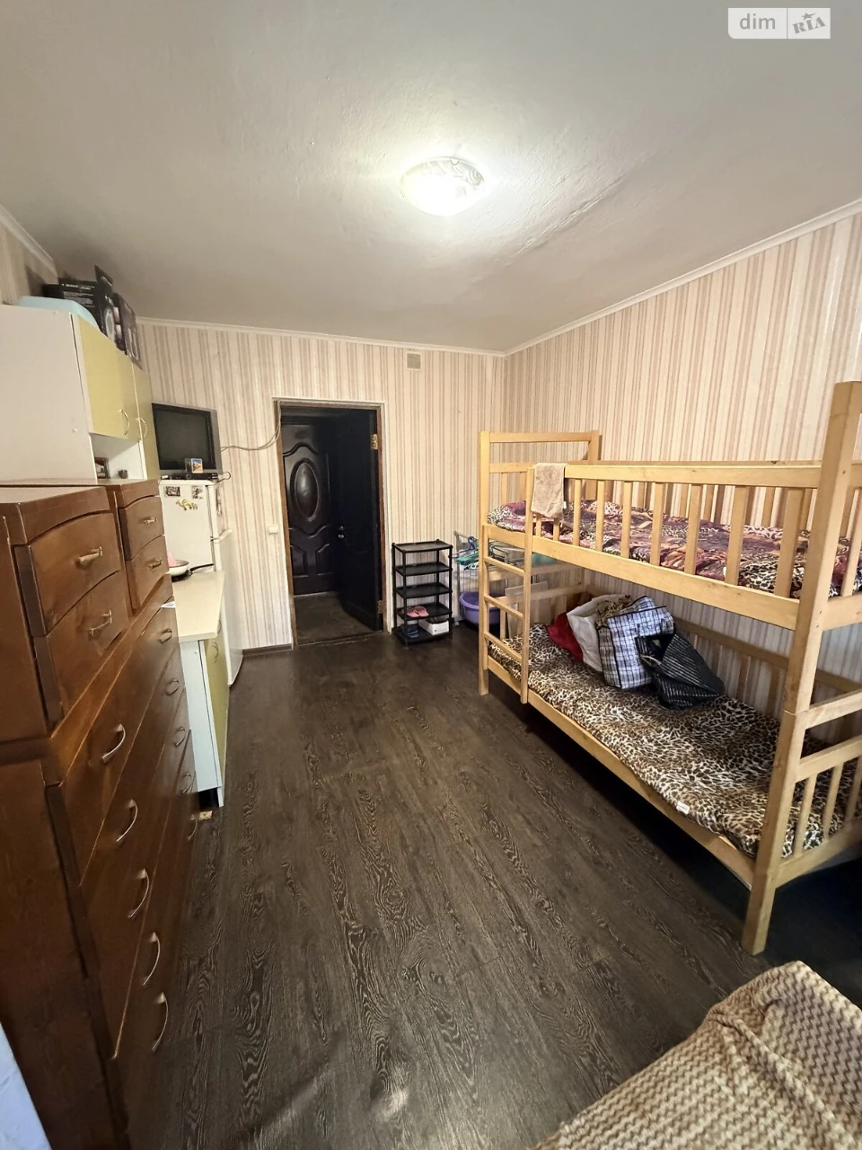 Sale of Room in Dormitory