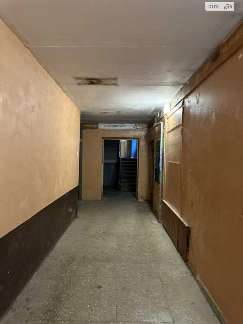 Room for Sale: Diamond Room