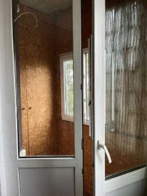 Продам кімнату в гуртожитку з балконом