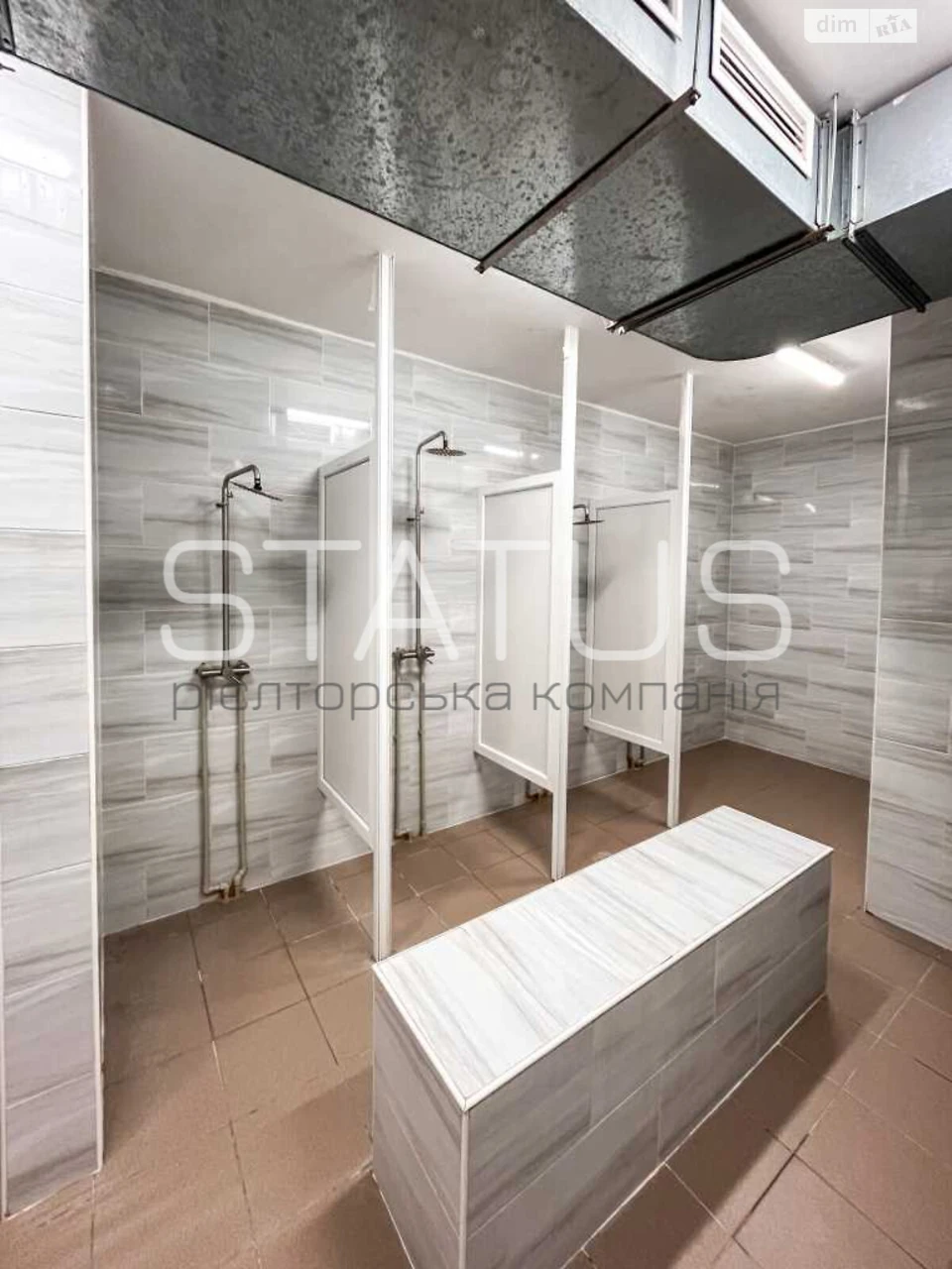 Room for Sale - Diamond District