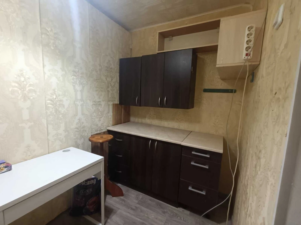 Кімната в блоці, 2 комнаты, 19 м² с ремонтом