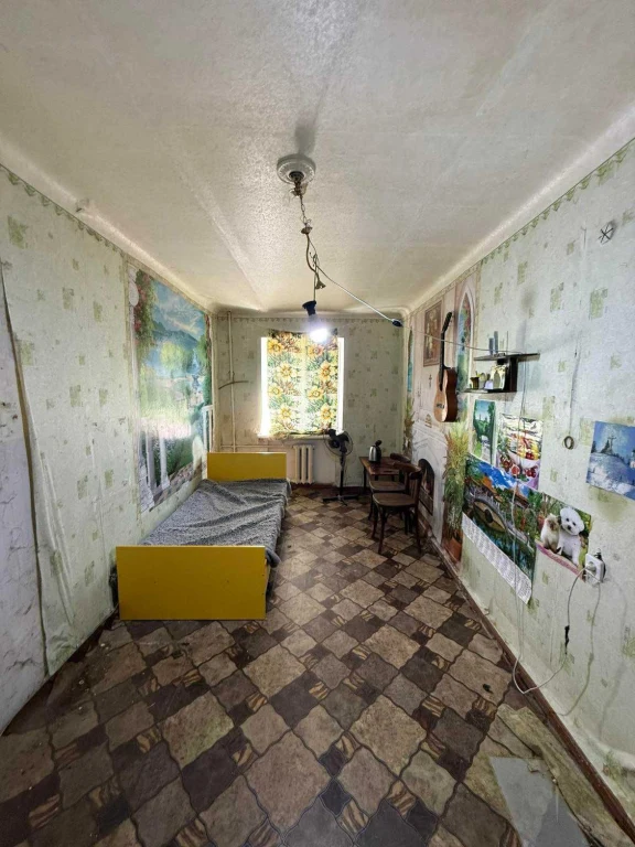 Room for Sale in Dormitory