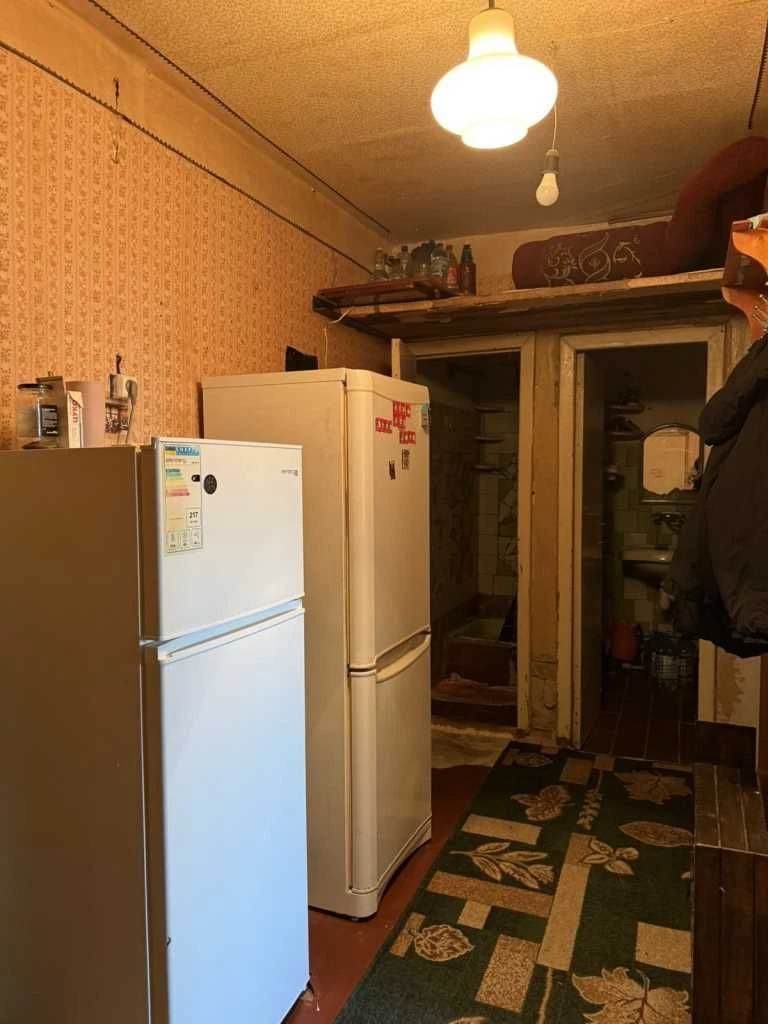 Кімнатна з євроремонтом і зручностями