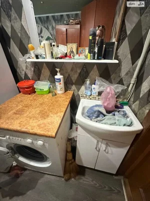Продажа Комнаты в общежитии, площадь Зигина