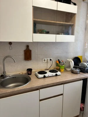 Poltava, sell one-room apartment in dormitory, fully furnished