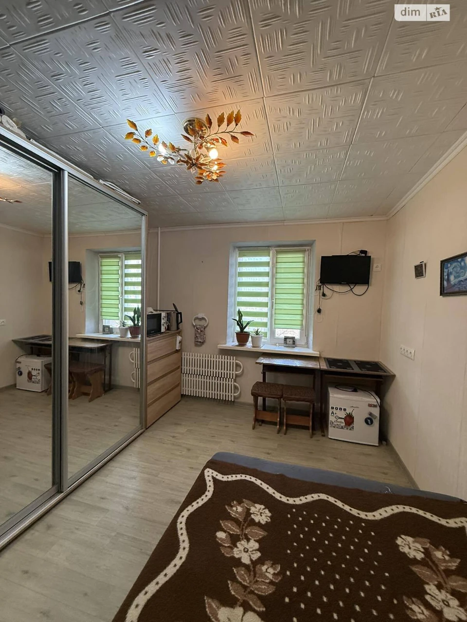 Room "Almazni" for Sale