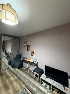 Sale of 2 rooms in a dormitory in the PZR area