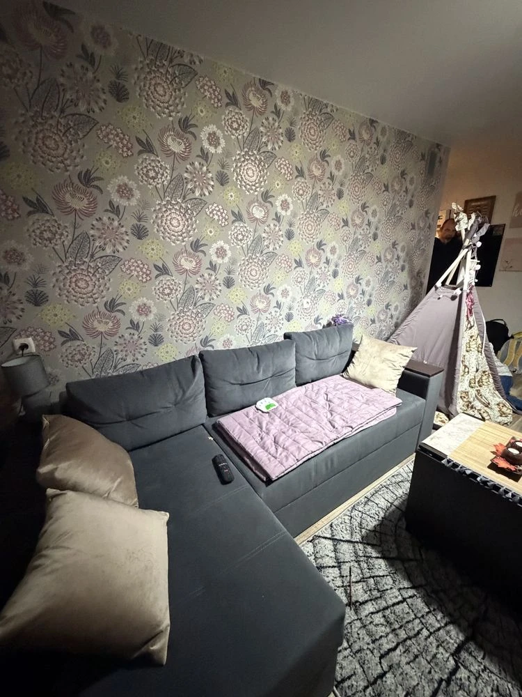Sale of 2 rooms in a dormitory in the PZR area