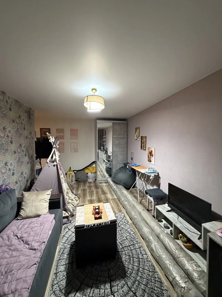 Sale of 2 rooms in a dormitory in the PZR area