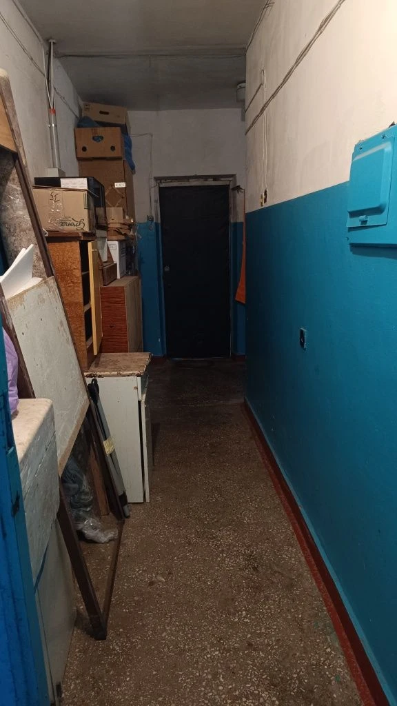 Room in a dormitory. Private bathroom.