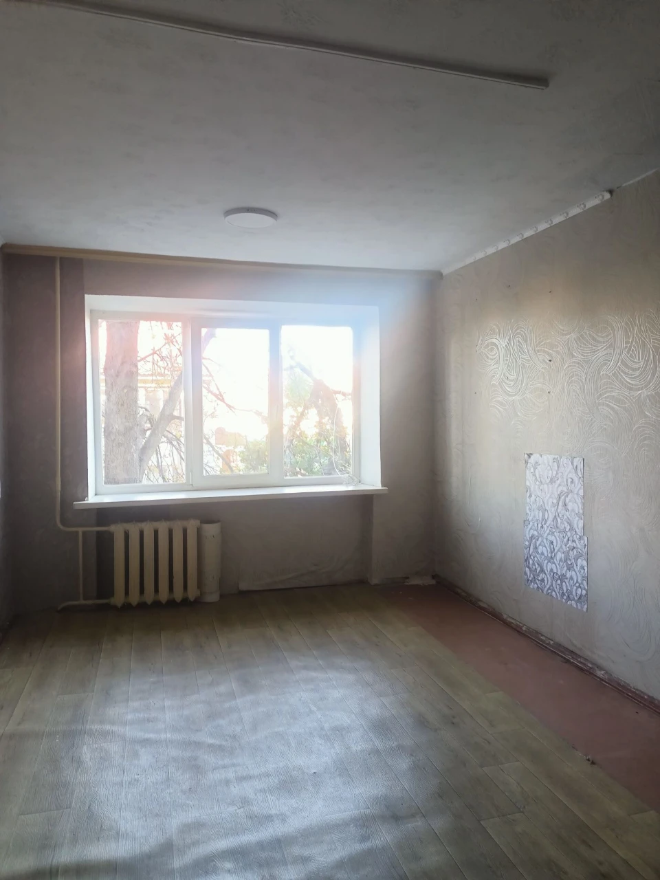 Room for sale in a dormitory, area near the 3rd hospital
