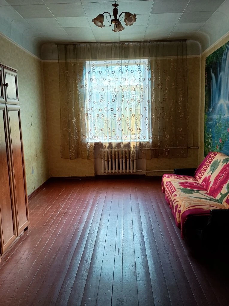 Room for sale in a dormitory on Smiianzky