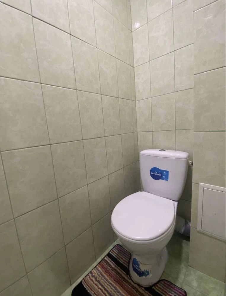 Sale of nice 2-room apartment in a dormitory with its own bathroom and toilet