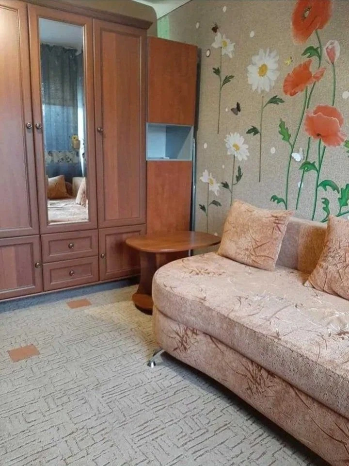 Продаж кімнати від власника в центрі Черкас!