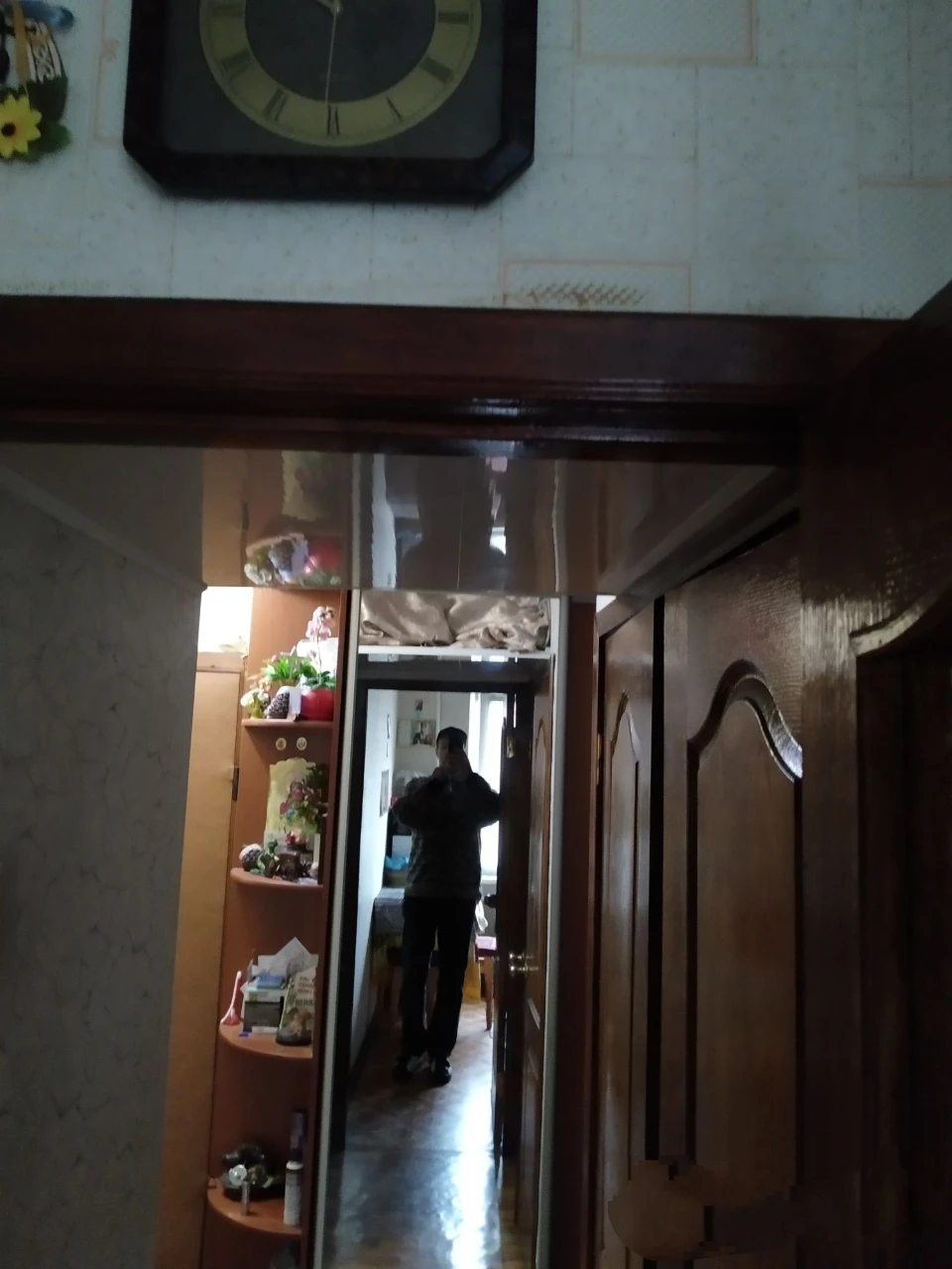 Urgent Sale!! Part of a 2-room apartment.