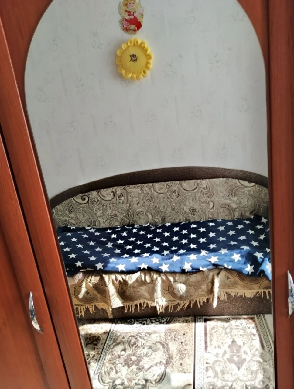 Urgent Sale!! Part of a 2-room apartment.