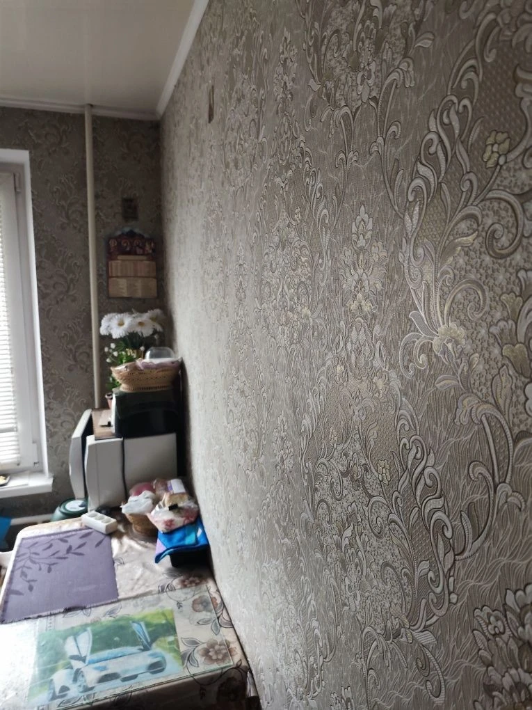 Urgent Sale!! Part of a 2-room apartment.