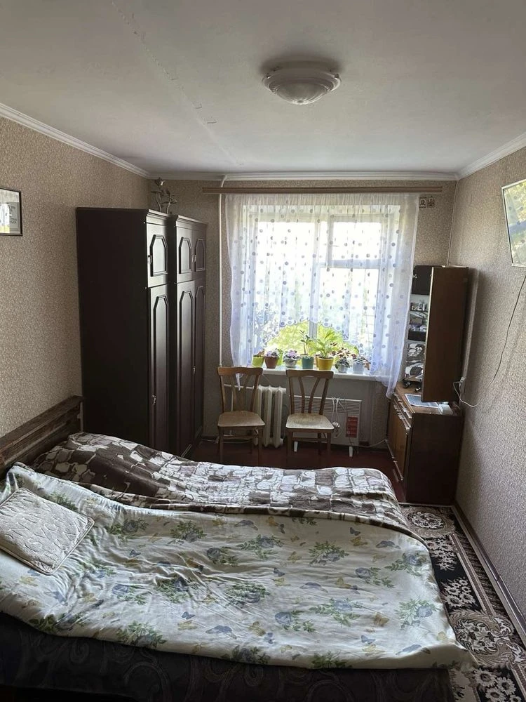 Offering for sale: 2 rooms in a dormitory near Depot