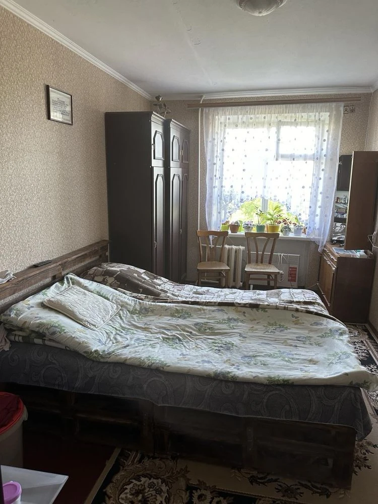 Offering for sale: 2 rooms in a dormitory near Depot