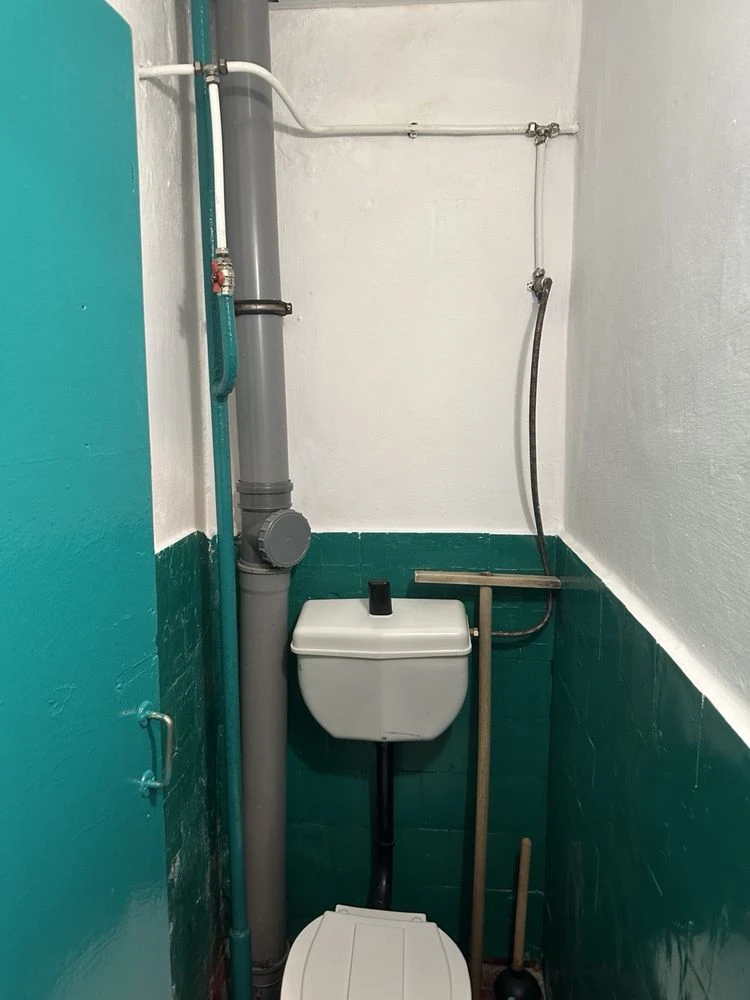 Offering for sale: 2 rooms in a dormitory near Depot