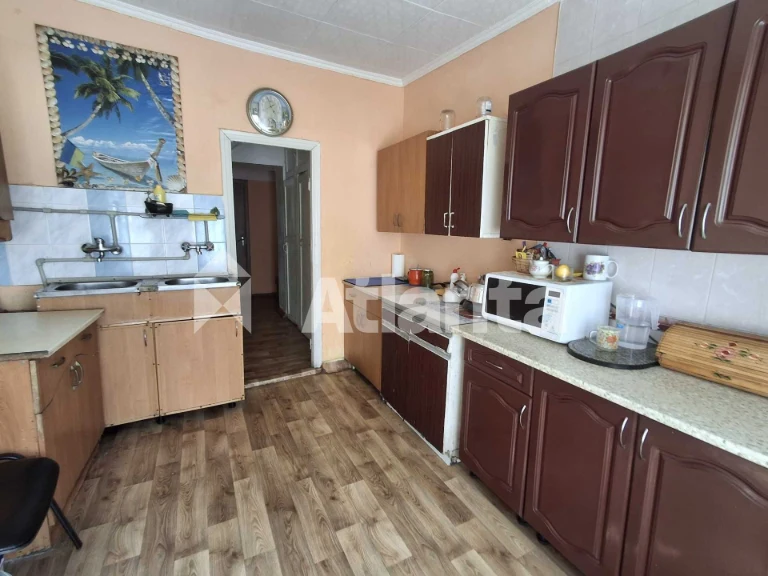Room in Dormitory on Balkivska Street
