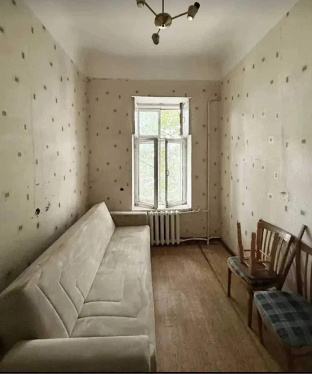 For Sale: Room in a communal apartment in the center of Odesa