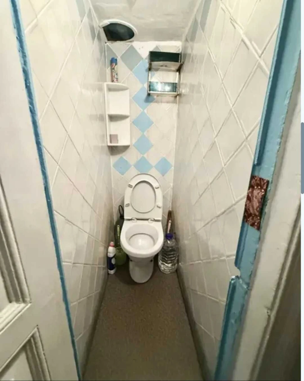 For Sale: Room in a communal apartment in the center of Odesa