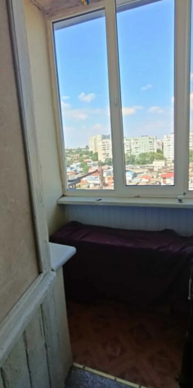 Продам комнату в 3-комнатной квартире на Черёмушках!