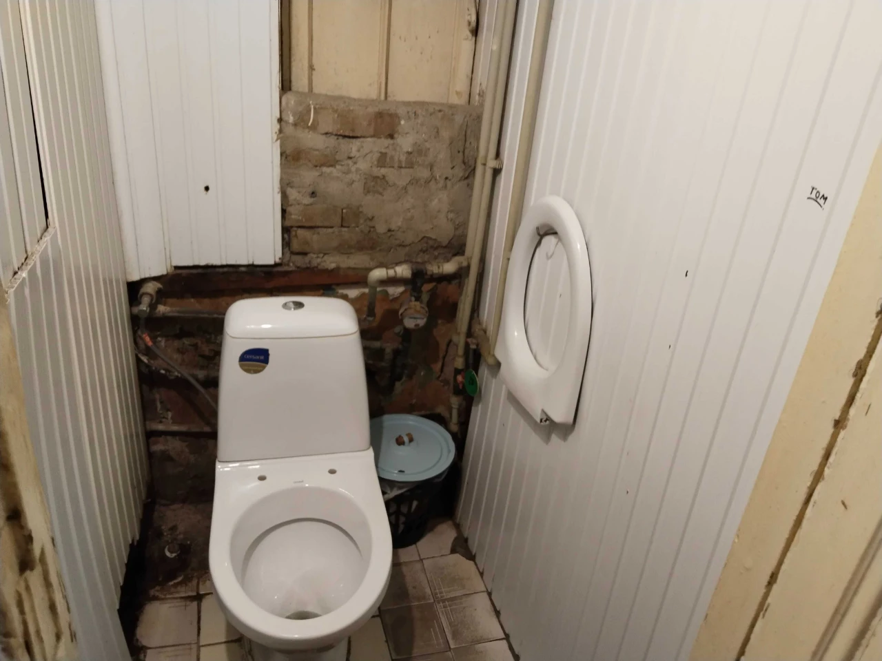 Sell room in communal building on Troitskaya/Preobrazhenskaya